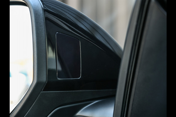 Audi Q8 55 TFSI e quattro Pro Line S | Memory seats | 360 Camera | Keyless | Soft close | Adaptive cruise | Panoramadak | B&O sound | Achterbank verwarmd | Ambiance interieur | El. trekhaak