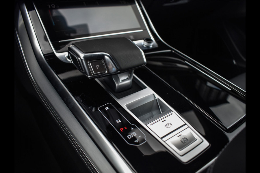Audi Q8 55 TFSI e quattro Pro Line S | Memory seats | 360 Camera | Keyless | Soft close | Adaptive cruise | Panoramadak | B&O sound | Achterbank verwarmd | Ambiance interieur | El. trekhaak