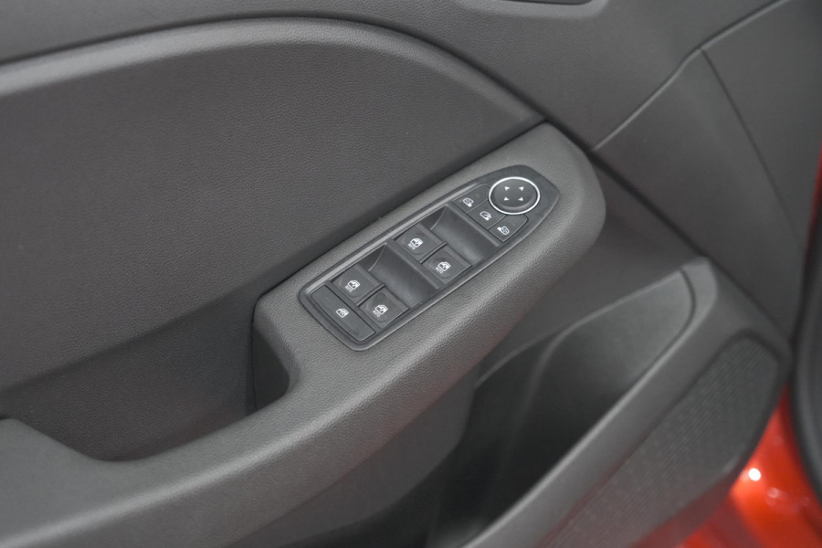 Renault Clio TCe 90 GPF evolution | Stoelverwarming | Parkeersensoren | Navigatie | Apple Carplay