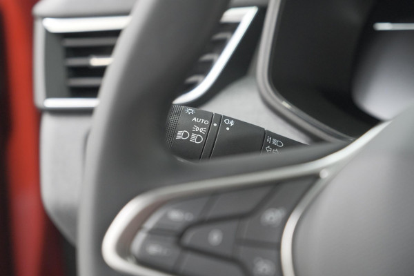 Renault Clio TCe 90 GPF evolution | Stoelverwarming | Parkeersensoren | Navigatie | Apple Carplay