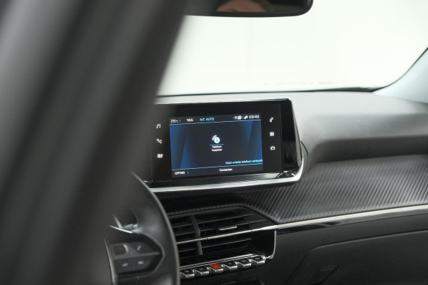 Peugeot 2008 PureTech 130 EAT8 Allure | Parkeersensoren | Navigatie | Apple Carplay | Climate Control