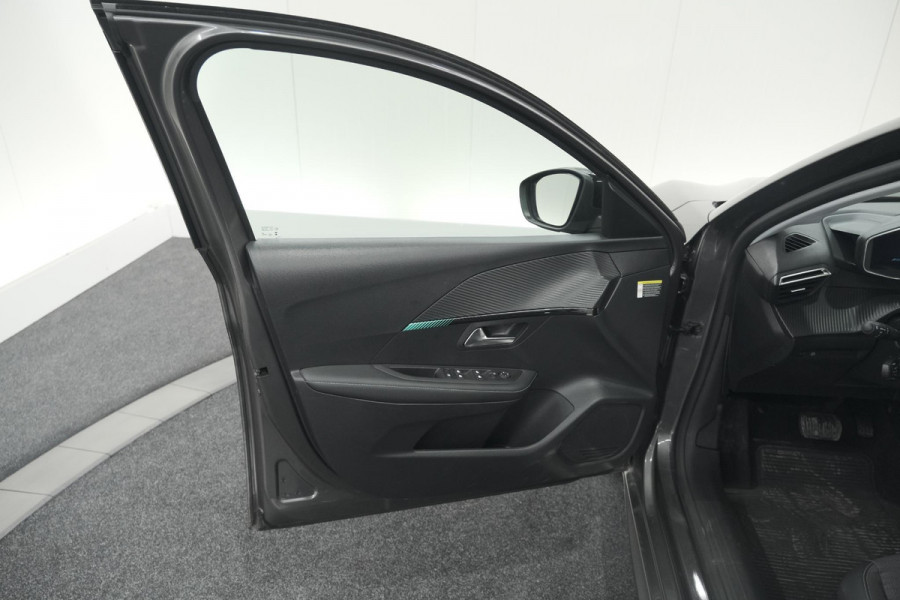Peugeot 208 PureTech 100 EAT8 Allure Pack | Camera | Apple Carplay | Parkeersensoren
