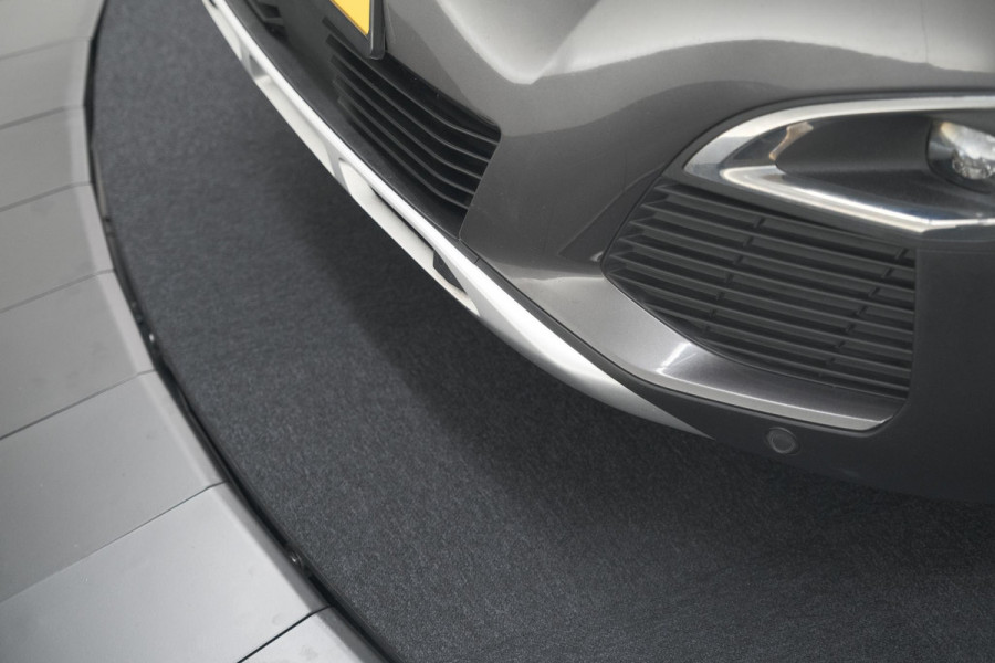 Peugeot 5008 PureTech 130 EAT8 GT-Line | Trekhaak | Panoramadak | Dodehoekdetectie | Elektrische Kofferklep