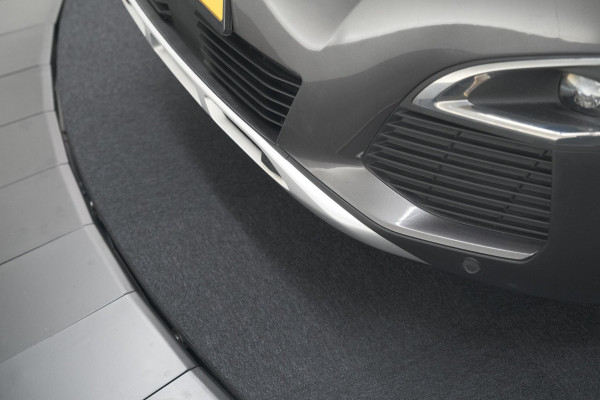 Peugeot 5008 PureTech 130 EAT8 GT-Line | Trekhaak | Panoramadak | Dodehoekdetectie | Elektrische Kofferklep