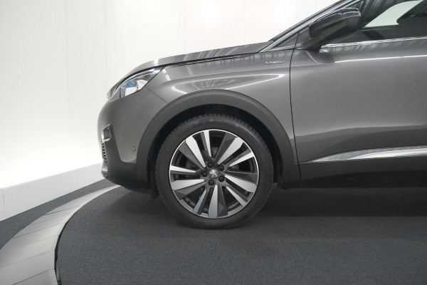 Peugeot 5008 PureTech 130 EAT8 GT-Line | Trekhaak | Panoramadak | Dodehoekdetectie | Elektrische Kofferklep