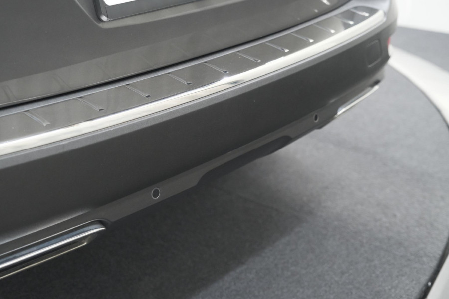 Peugeot 5008 PureTech 130 EAT8 GT-Line | Trekhaak | Panoramadak | Dodehoekdetectie | Elektrische Kofferklep