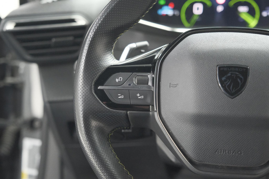 Peugeot 2008 PureTech 130 EAT8 GT | 360 Camera | Dodehoekdetectie | Apple Carplay