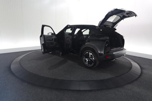 Peugeot 2008 PureTech 130 EAT8 GT | Trekhaak | 360 Camera | Adaptieve Cruise Control | Apple Carplay