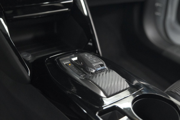 Peugeot 2008 PureTech 130 EAT8 GT | Camera | Apple Carplay | Parkeersensoren
