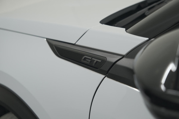 Peugeot 2008 PureTech 130 EAT8 GT | Camera | Apple Carplay | Parkeersensoren