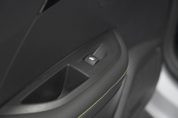Peugeot 2008 PureTech 130 EAT8 GT | Camera | Apple Carplay | Parkeersensoren