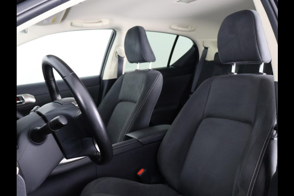 Lexus CT 200h Ultimate Edition | Apple Carplay & AndroidAUTO | Adapt.Cruise Control | Navigatiesysteem |