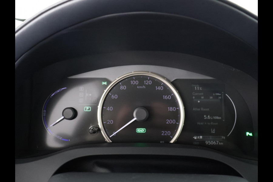 Lexus CT 200h Ultimate Edition | Apple Carplay & AndroidAUTO | Adapt.Cruise Control | Navigatiesysteem |