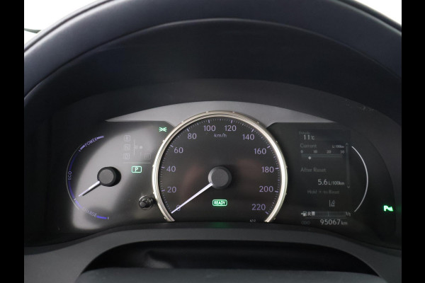 Lexus CT 200h Ultimate Edition | Apple Carplay & AndroidAUTO | Adapt.Cruise Control | Navigatiesysteem |