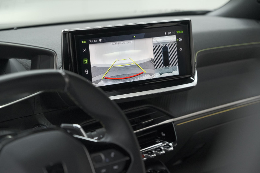 Peugeot 2008 PureTech 130 EAT8 GT | 360 Camera | Stoelmassage | Adaptieve Cruise Control | Dodehoekdetectie