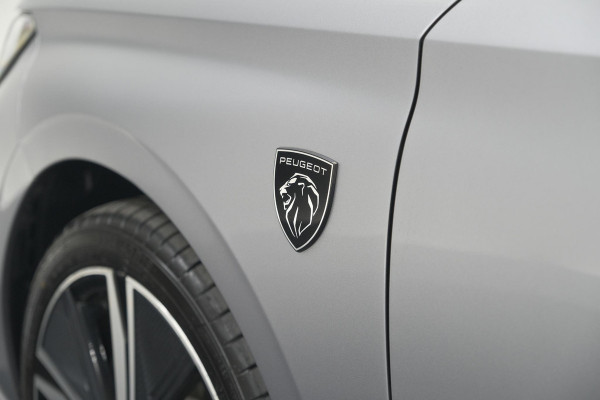 Peugeot 308 SW 1.2 Hybrid 136 e-DCS6 GT | Camera | Adaptieve Cruise Control | Apple Carplay