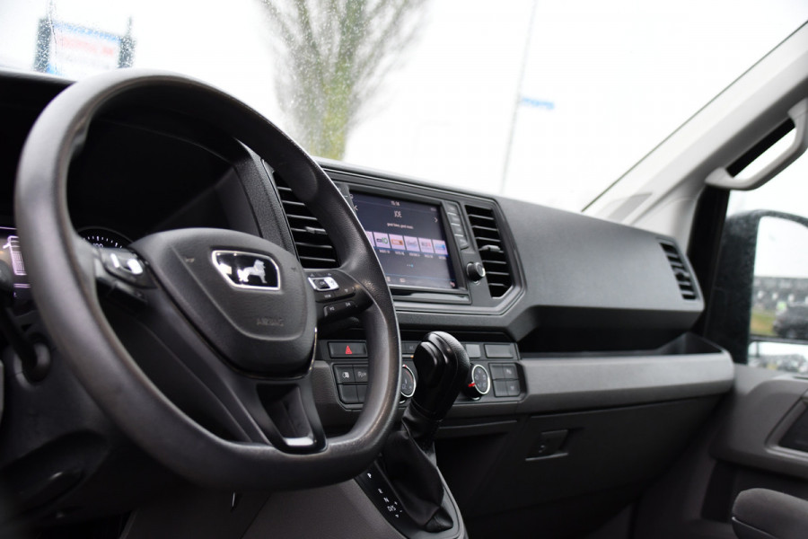 MAN TGE 30 2.0 L3H2 Black Edition Camera, Cruise, Carplay, LED, Automaat, 177pk, Trekhaak, Geveerde stoel, Sensoren, Uniek!