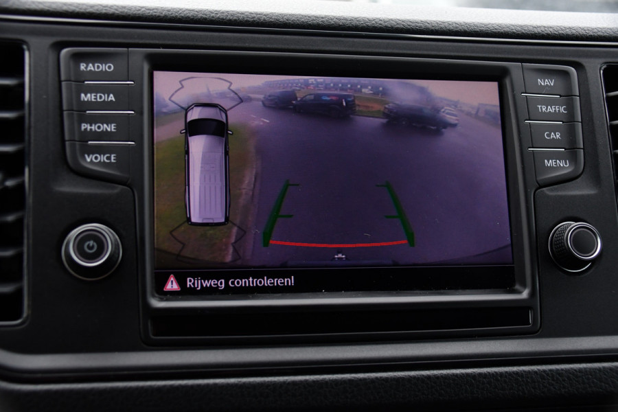 MAN TGE 30 2.0 L3H2 Black Edition Camera, Cruise, Carplay, LED, Automaat, 177pk, Trekhaak, Geveerde stoel, Sensoren, Uniek!