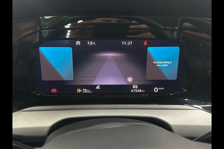 Volkswagen Golf 1.0 TSI Life Business MEMORY |VIRTUAL | NAVI