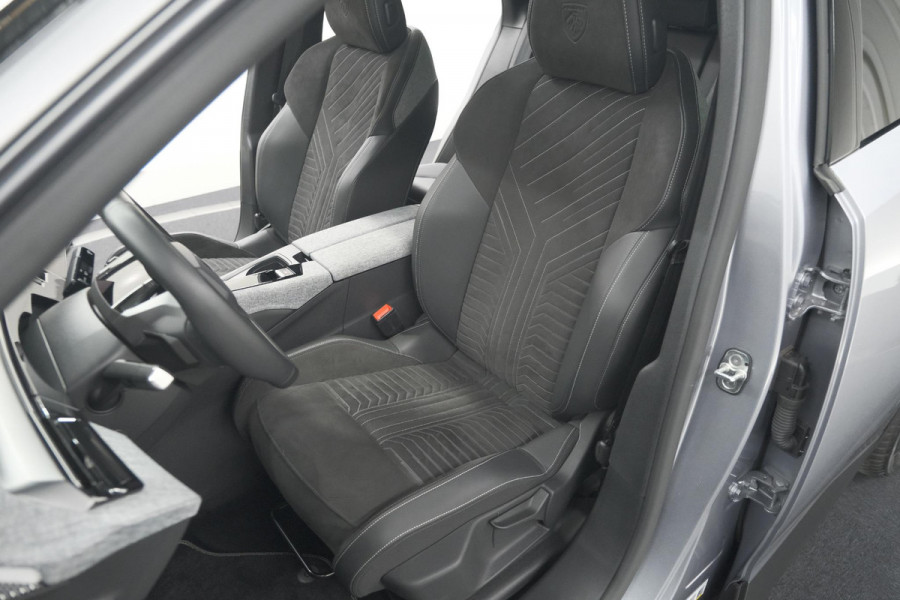 Peugeot 3008 1.2 Hybrid 136 GT | Panoramdak | 360 Camera | Stoelverwarming | Elektrische Kofferklep | Allseason Banden