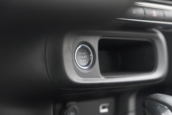 Citroën C3 PureTech 83 Max | Camera | Stoelverwarming | Navigatie | Parkeersensoren