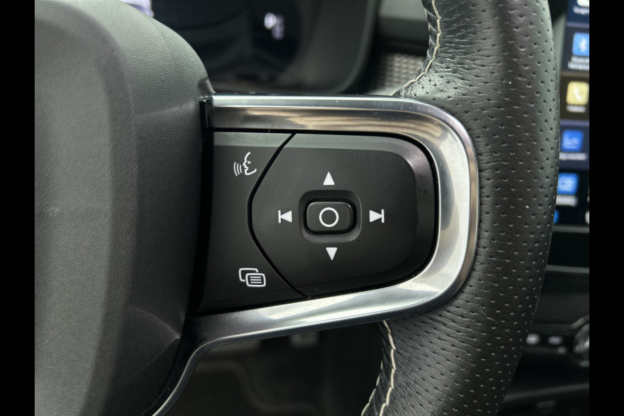 Volvo XC40 Recharge 78kWh R-Design SOH 91% / Pdc.+Camera / 1/2 Leder / Stoel-Stuurverwarming / Navigatie / Apk 05-2027