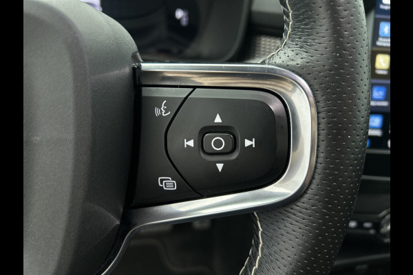 Volvo XC40 Recharge 78kWh R-Design SOH 91% / Pdc.+Camera / 1/2 Leder / Stoel-Stuurverwarming / Navigatie / Apk 05-2027