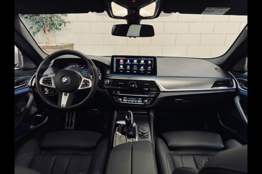 BMW 5 Serie Touring 530e M-Sport | Panorama | harman/kardon | Driv.Ass.Prof.