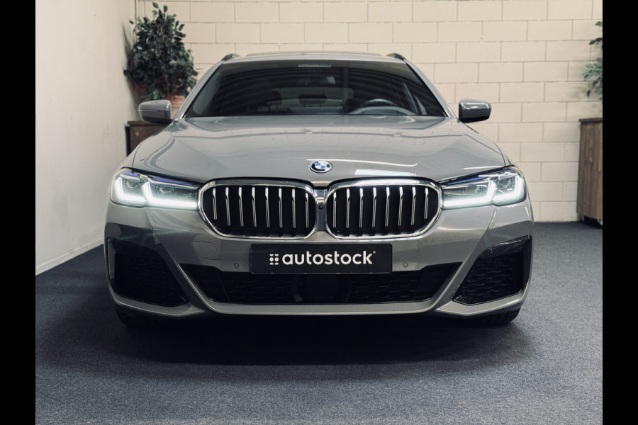 BMW 5 Serie Touring 530e M-Sport | Panorama | harman/kardon | Driv.Ass.Prof.