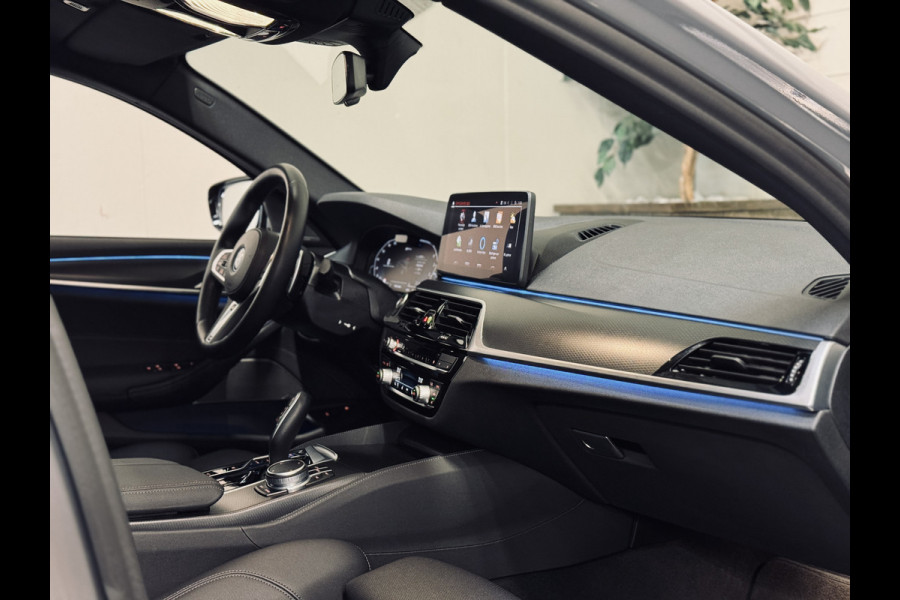BMW 5 Serie Touring 530e M-Sport | Panorama | harman/kardon | Driv.Ass.Prof.