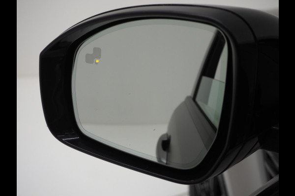 Land Rover Range Rover Sport 2.0 P400e HSE Dynamic SVO Satin | Panoramadak | Meridian | Luchtvering | Camera | Keyless | Adaptive Cruise | Carplay