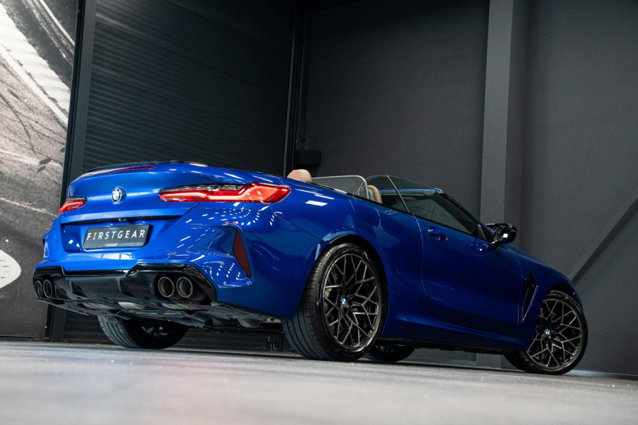 BMW 8 Serie M8 Competition *M-Driver's Package / Harman Kardon / Soft-Close / HUD / Surround-View / M Sportuitlaat*