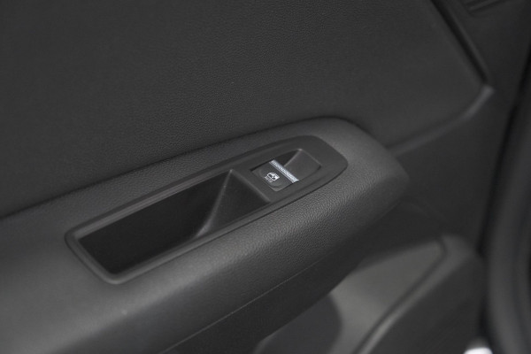 Renault Captur TCe 100 Intens | Camera | Stoelverwarming | Navigatie | Apple Carplay