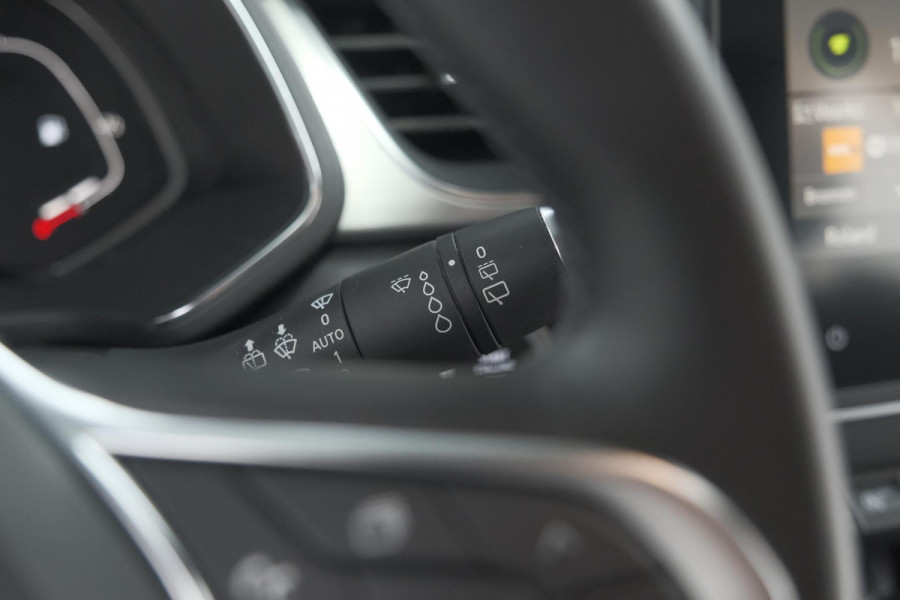 Renault Captur TCe 100 Intens | Camera | Stoelverwarming | Navigatie | Apple Carplay