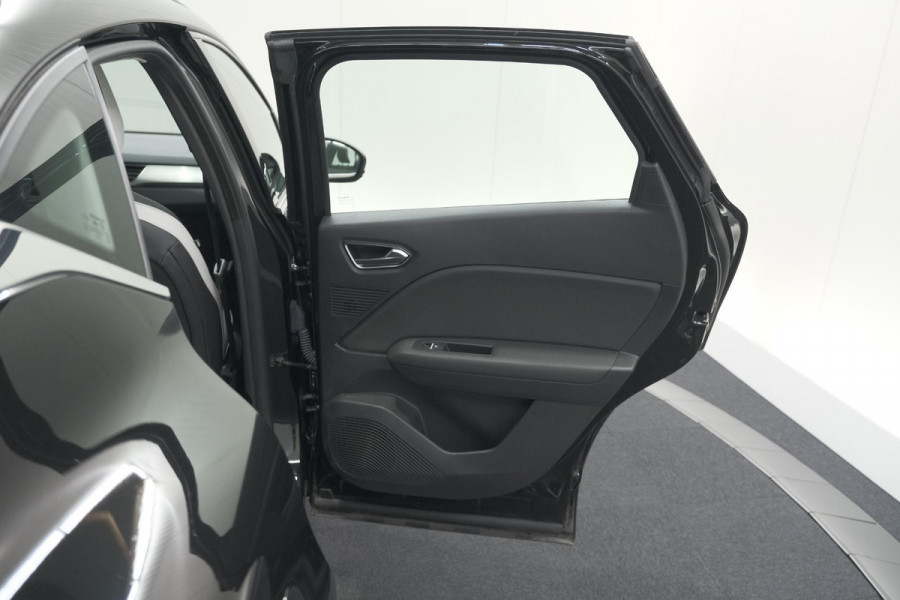 Renault Captur TCe 100 Intens | Camera | Stoelverwarming | Navigatie | Apple Carplay