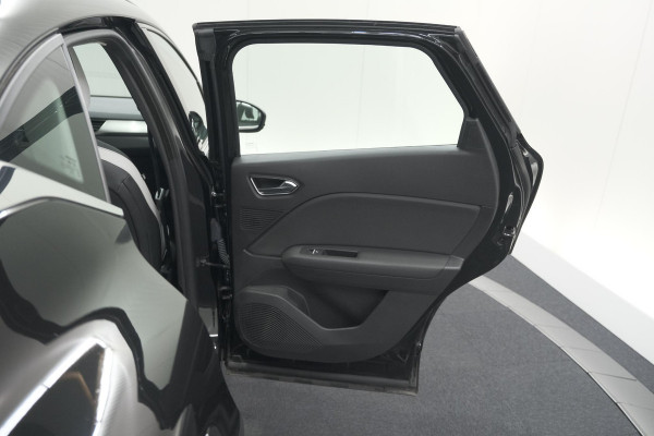 Renault Captur TCe 100 Intens | Camera | Stoelverwarming | Navigatie | Apple Carplay