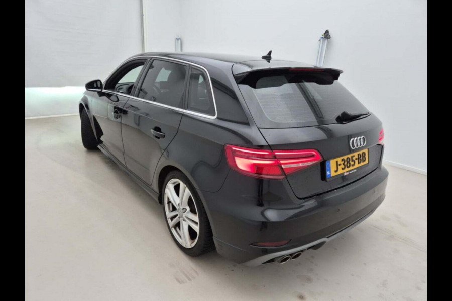 Audi A3 Sportback Aut. 35 TFSI S-Line | Virtual | Stoel Verwarming | Navi |