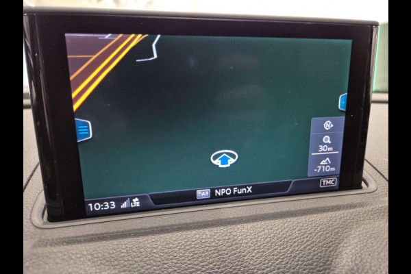 Audi A3 Sportback Aut. 35 TFSI S-Line | Virtual | Stoel Verwarming | Navi |