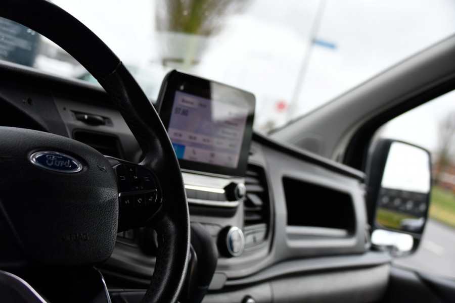 Ford Transit Custom 300 2.0 TDCI L1H1 DC PB Edition Camera, Cruise, Sensoren, Carplay, Automaat, Trekhaak, 130pk, multimedia, Uniek!