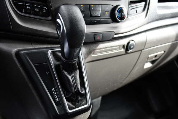 Ford Transit Custom 300 2.0 TDCI L1H1 DC PB Edition Camera, Cruise, Sensoren, Carplay, Automaat, Trekhaak, 130pk, multimedia, Uniek!