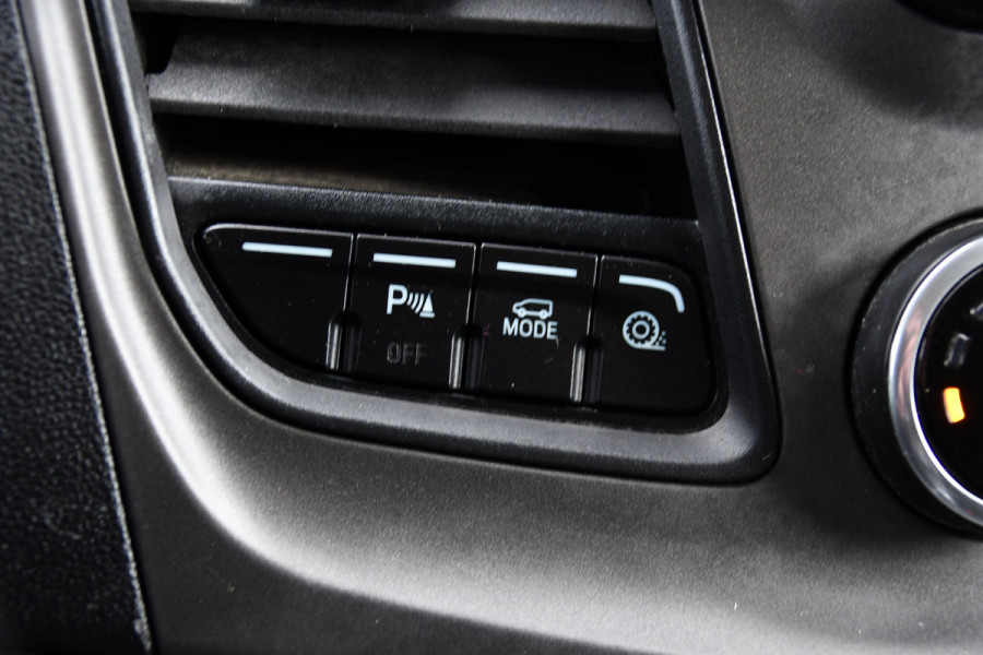 Ford Transit Custom 300 2.0 TDCI L1H1 DC PB Edition Camera, Cruise, Sensoren, Carplay, Automaat, Trekhaak, 130pk, multimedia, Uniek!