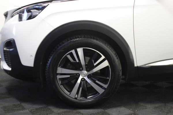 Peugeot 5008 1.2 PureTech Allure |Camera|Navi|