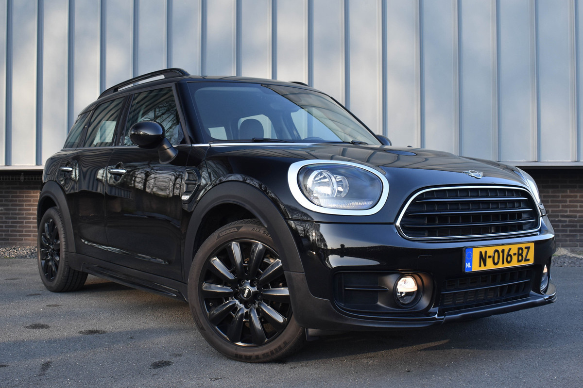 MINI Countryman 1.5 One Chili | Leder | Navi | Keyless | Carplay | Stoelverwarming |