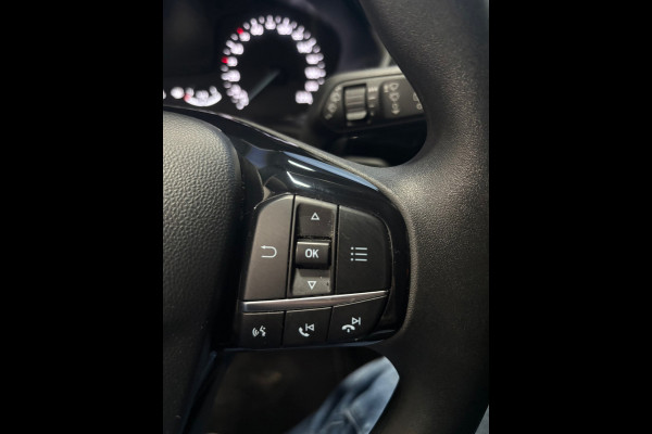 Ford Fiesta 1.1 Airco | PDC | Carplay