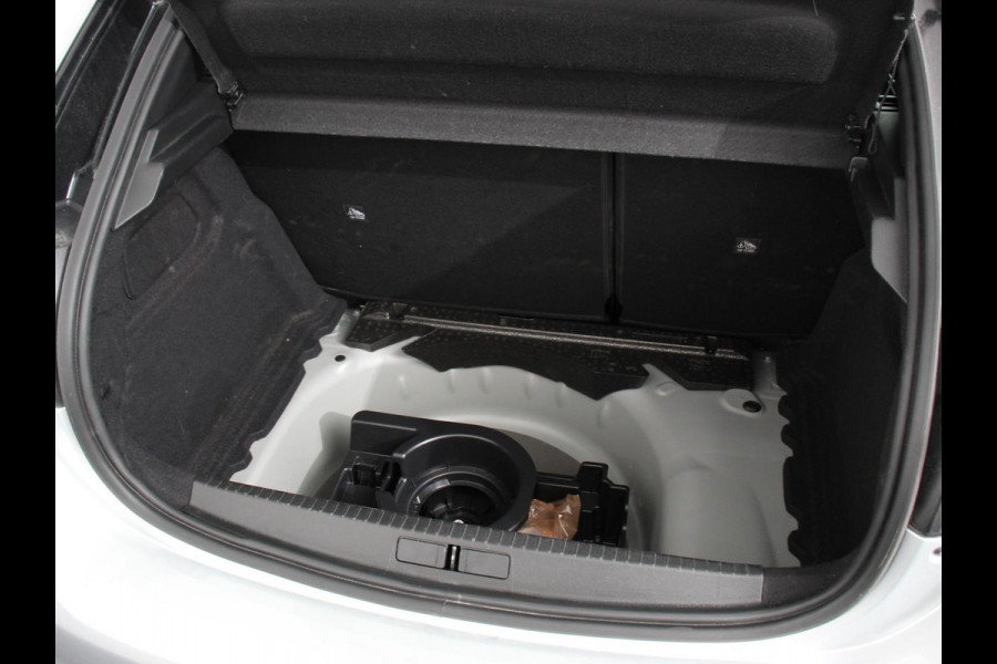 Opel Corsa 1.2 Turbo Hybrid 100pk GS Automaat Navigatie | Apple Carplay/Android Auto | Camera | Parkeersensoren | Cruise Control | Dodehoek assistent | Airco | Lichtmetalen velgen | Virtual Cockpit