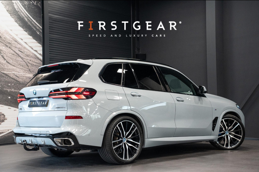 BMW X5 xDrive50e *M-Sport Pro / Harman Kardon / Panorama (Sky Lounge) / Keyless Entry / Surround View*