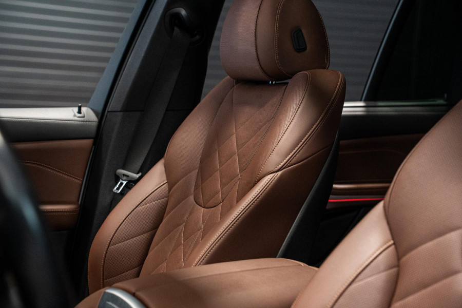 BMW X5 xDrive50e *M-Sport Pro / Harman Kardon / Panorama (Sky Lounge) / Keyless Entry / Surround View*