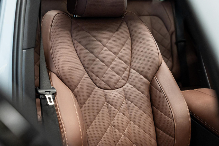 BMW X5 xDrive50e *M-Sport Pro / Harman Kardon / Panorama (Sky Lounge) / Keyless Entry / Surround View*