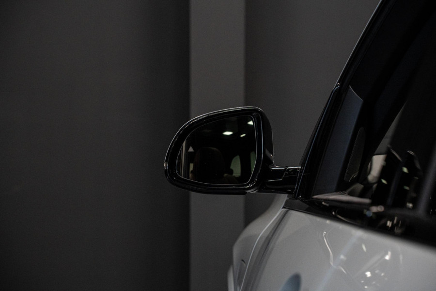 BMW X5 xDrive50e *M-Sport Pro / Harman Kardon / Panorama (Sky Lounge) / Keyless Entry / Surround View*