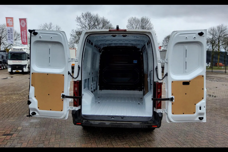 Renault Master 150.35 EURO 6 L2H2 GESLOTEN - 206 - BPM VRIJ - MC 223354